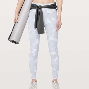 Lululemon Wunder Under High-Rise 28" Luxtreme, Flower Pop White Silver Lilac, 14